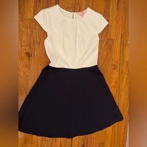 Ted Baker London Navy Blue and White Short Sleeve  Skater Shift Dress Size 2